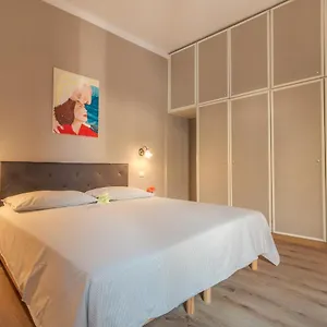 https://family-colours-close-to-rialto-mercato.hotelinveneto.com