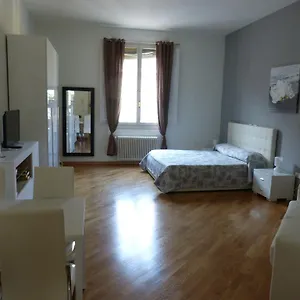 Appartement Residenza Piazza Santo Stefano, Bologne