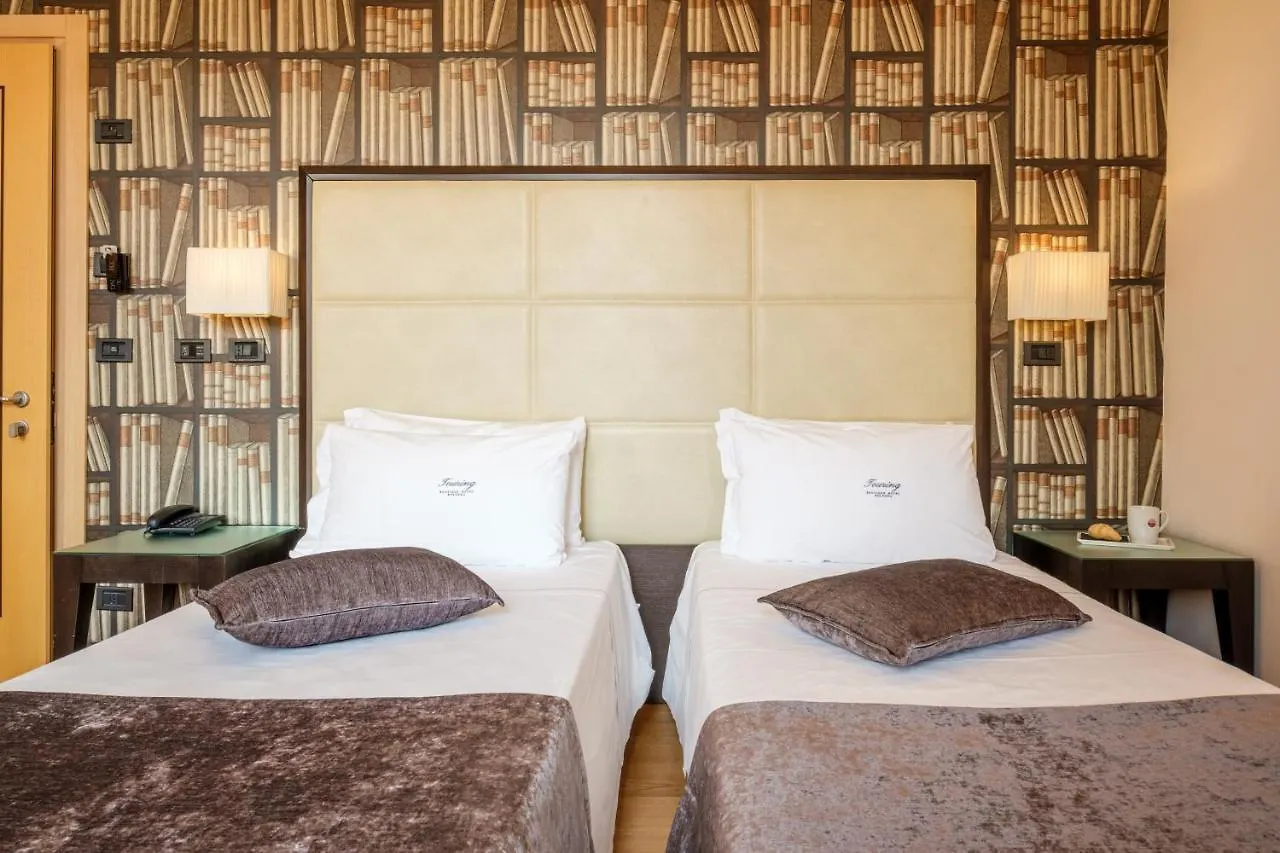Hotel Touring Bologne